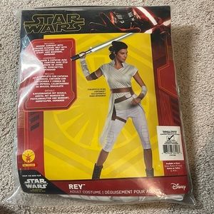 Adult Rey costume